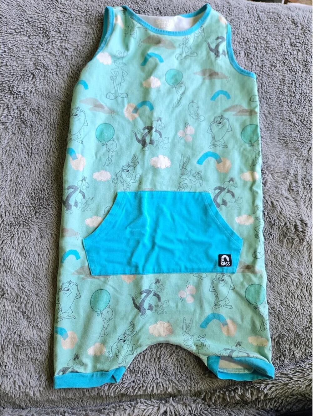 5/6 rags to raches looney tunes romper